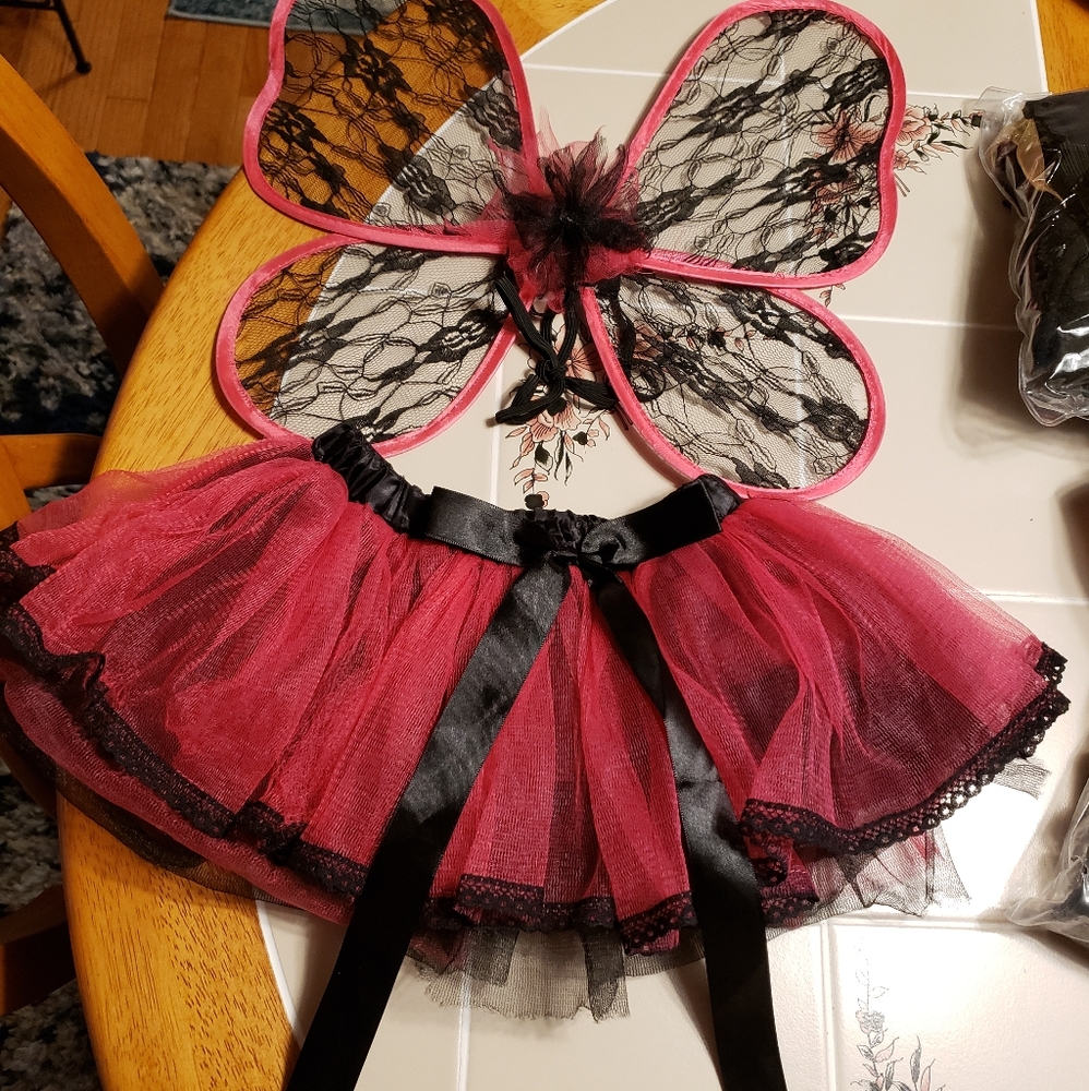 DOGGIE TOO TOO BUTTERFLY OUTFIT
